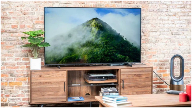 4 K Smart TV: ఇంట్లోనే థియేటర్‌ ఎక్స్‌పీరియన్స్‌. ఈ 4K TV లతోనే సాధ్యం.. స్టన్నింగ్‌ ఫీచర్లు..