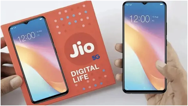 తక్కువ ధరకే రానున్న Jio 5G మొబైల్ ! ఎప్పుడంటే ? ఫీచర్లు ధర వివరాలు